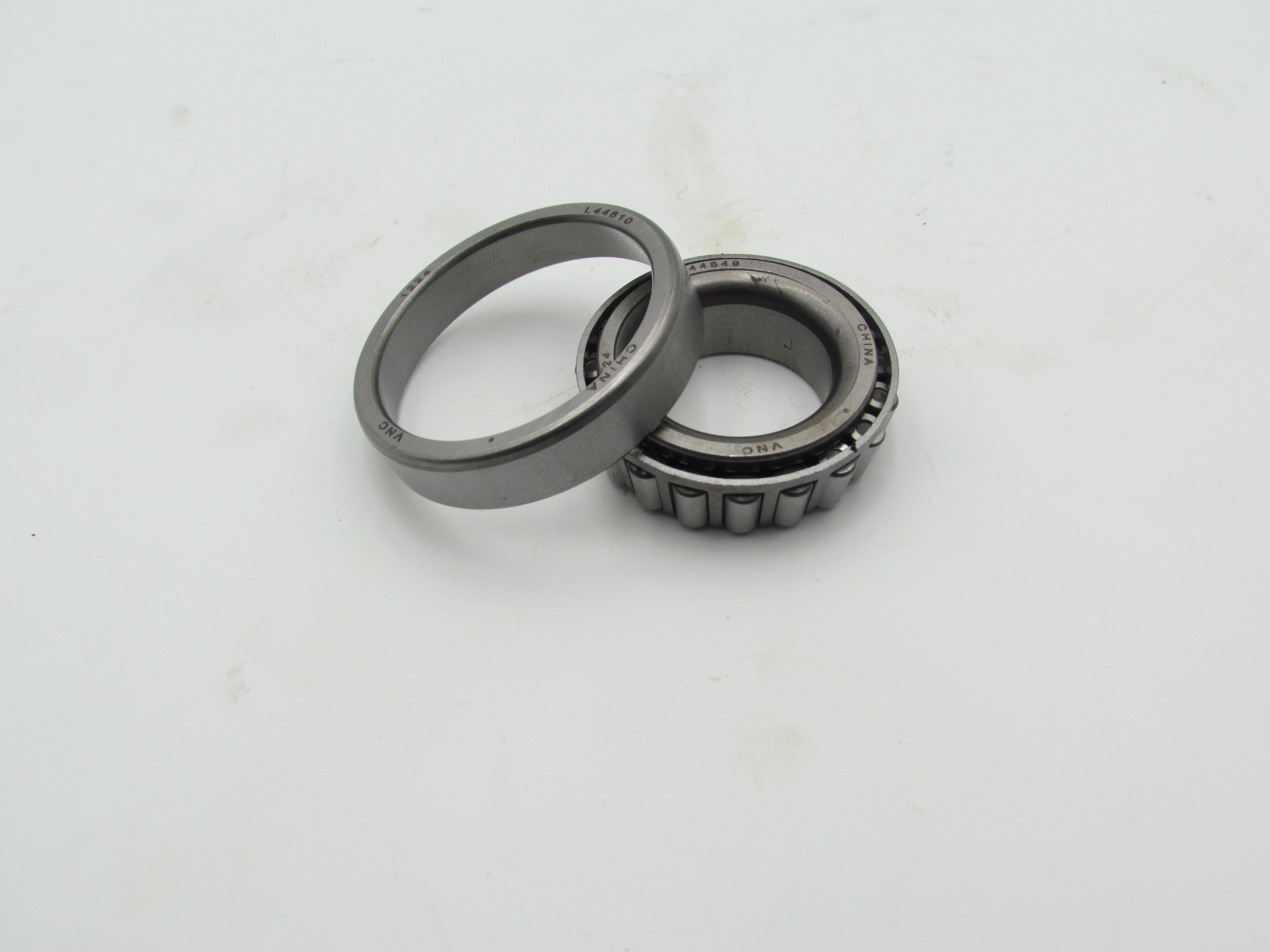 BEA009 - 35K OUTER BEARING AND RACE L44649/L44610 - Image 2