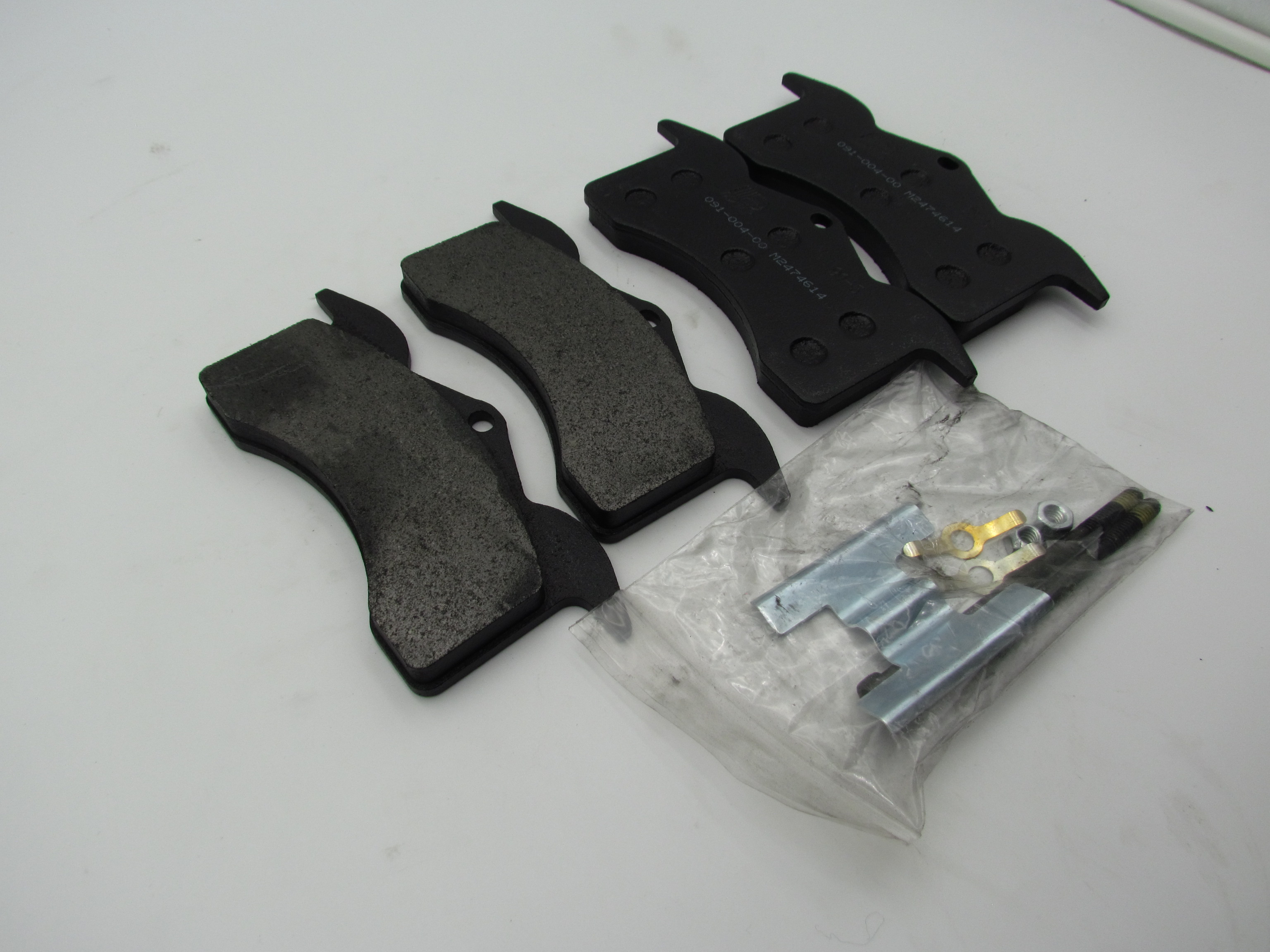 PAD002 - DISC BRAKE FOR 6K, 7K AND 8K AXLES REPLACEMENT KIT - Image 2