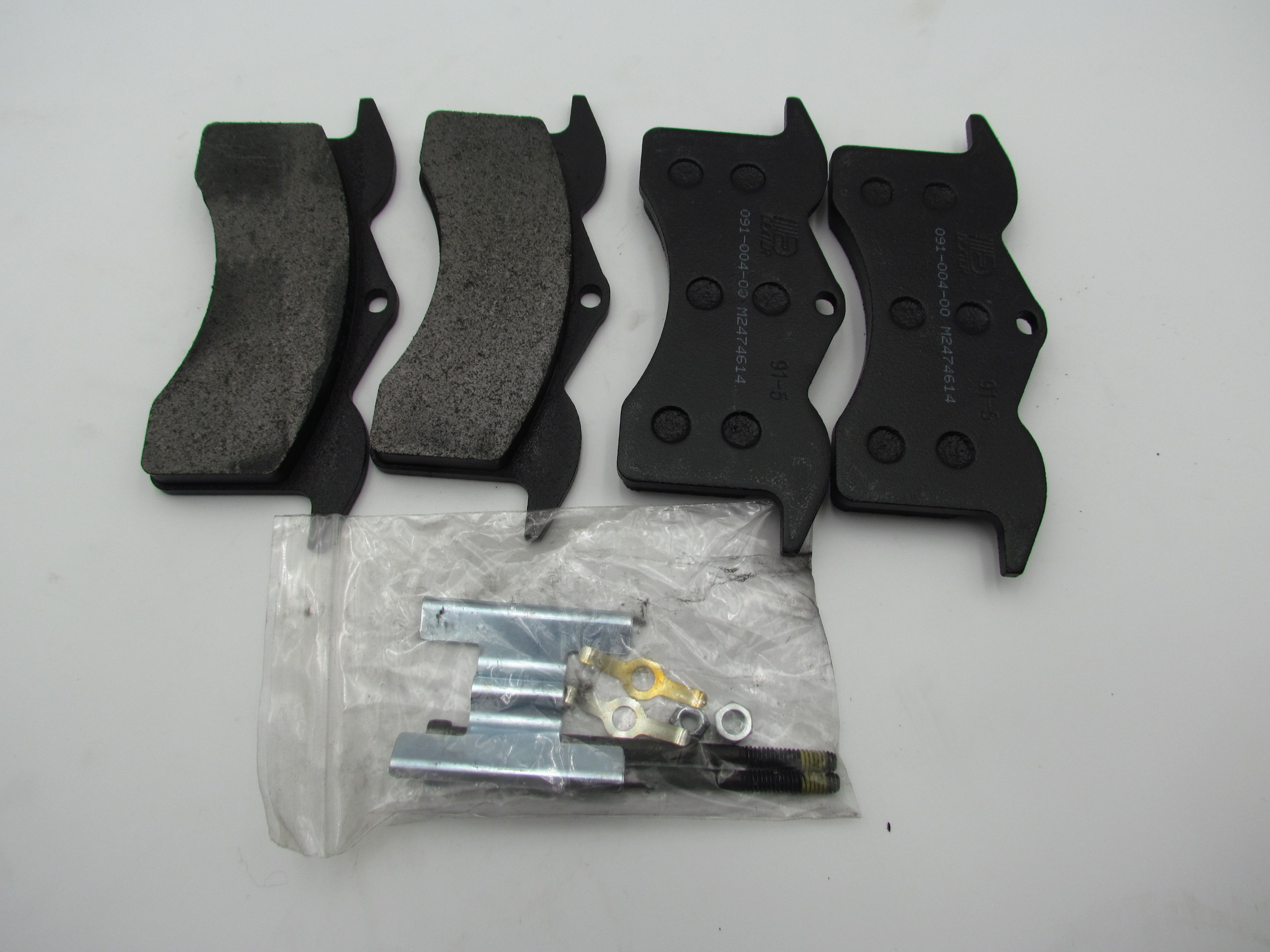 PAD002 - DISC BRAKE FOR 6K, 7K AND 8K AXLES REPLACEMENT KIT