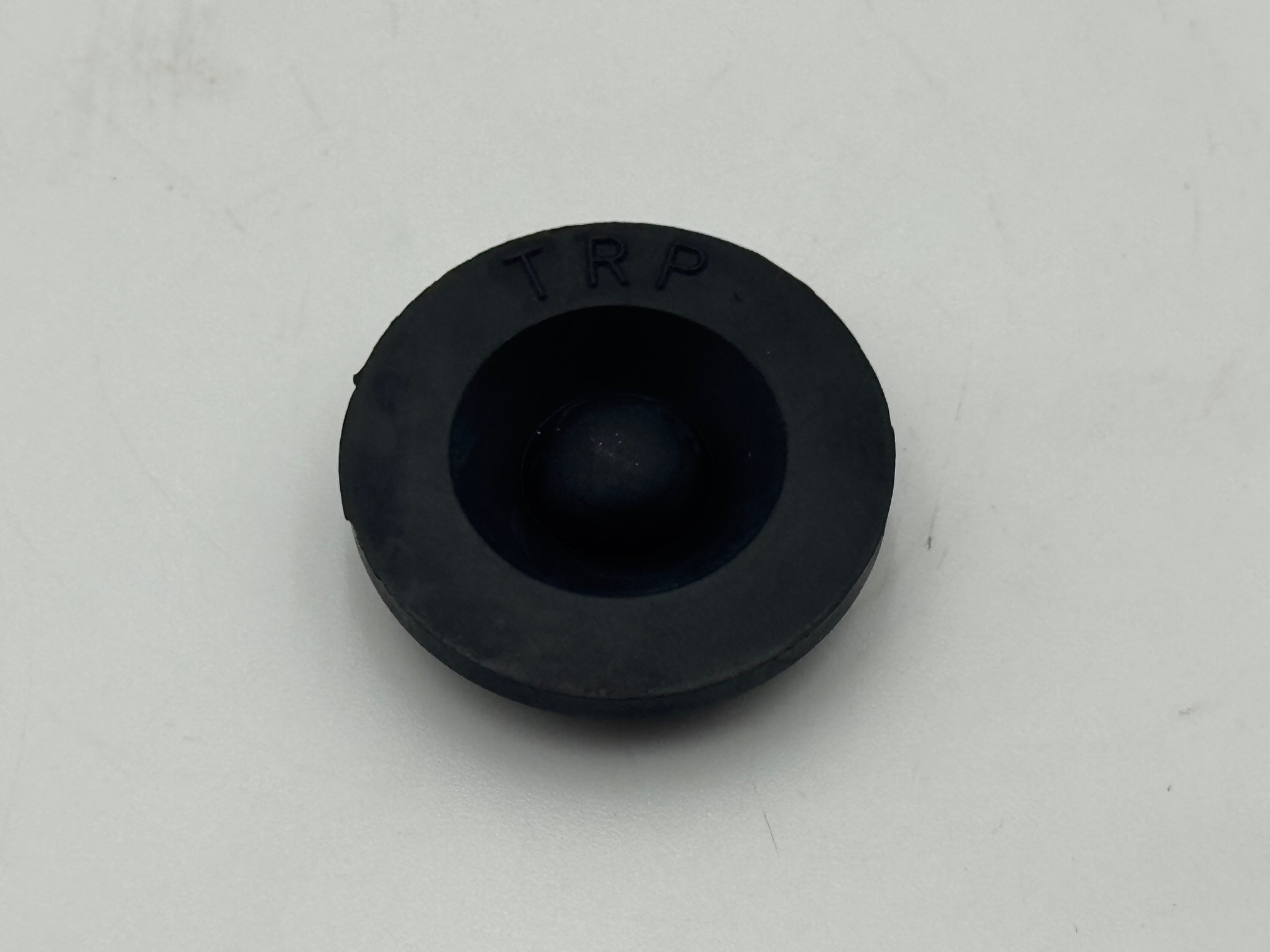 DUS004 - RUBBER PLUG ONLY FOR 35K-6K-7K