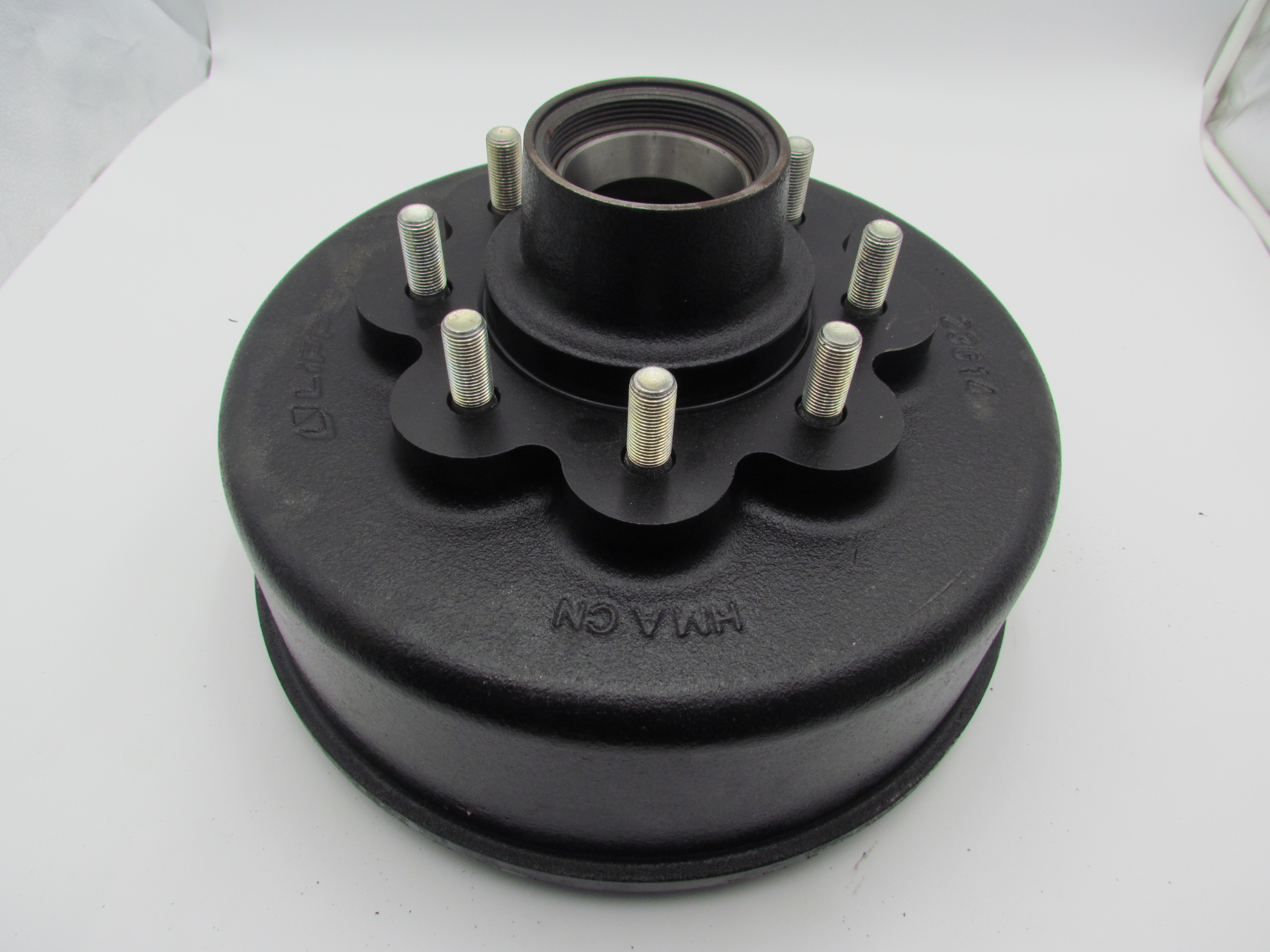 HUB020 - LIPPERT 8K BRAKE DRUM - HUB 865 5/8  4.75 PILOT 