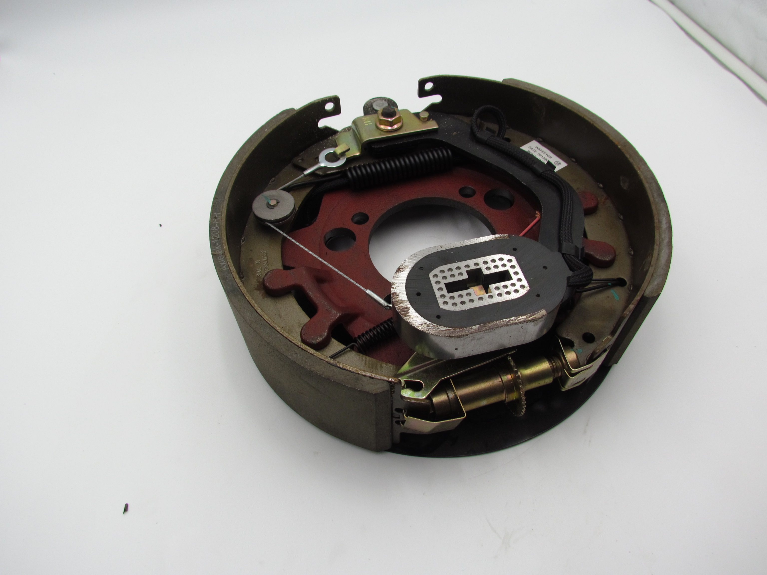 2022004550 - LIPPERT 8k - 12.25 X 3.38" ELECTRIC BRAKE BACKING PLATE RH (156443)
