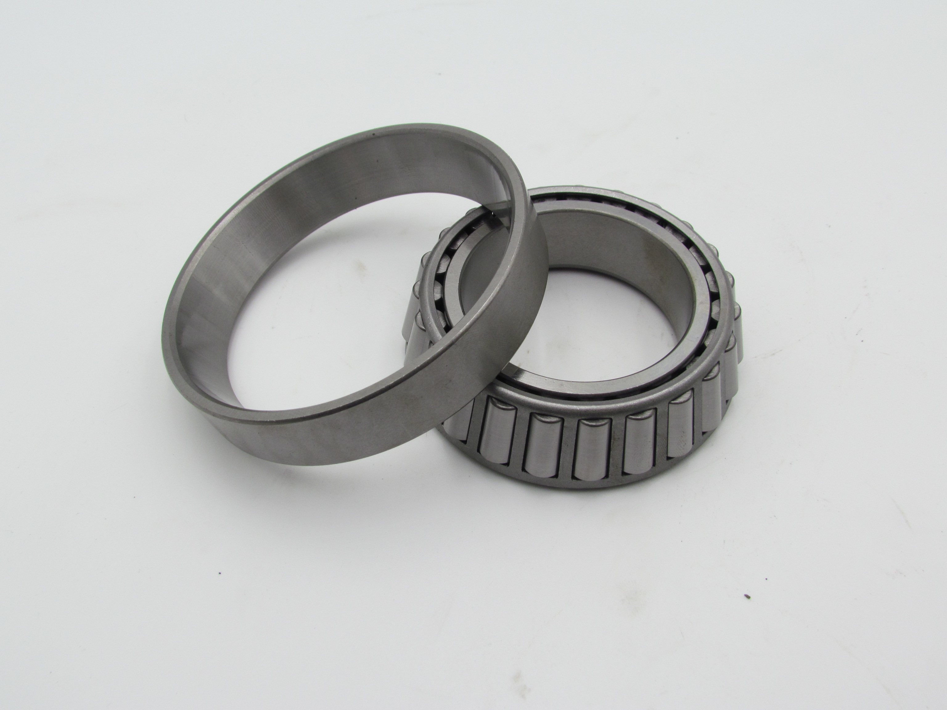 BEA003 - 12K DEXTER OUTER BEARING 28682 RACE 28622 - Image 2