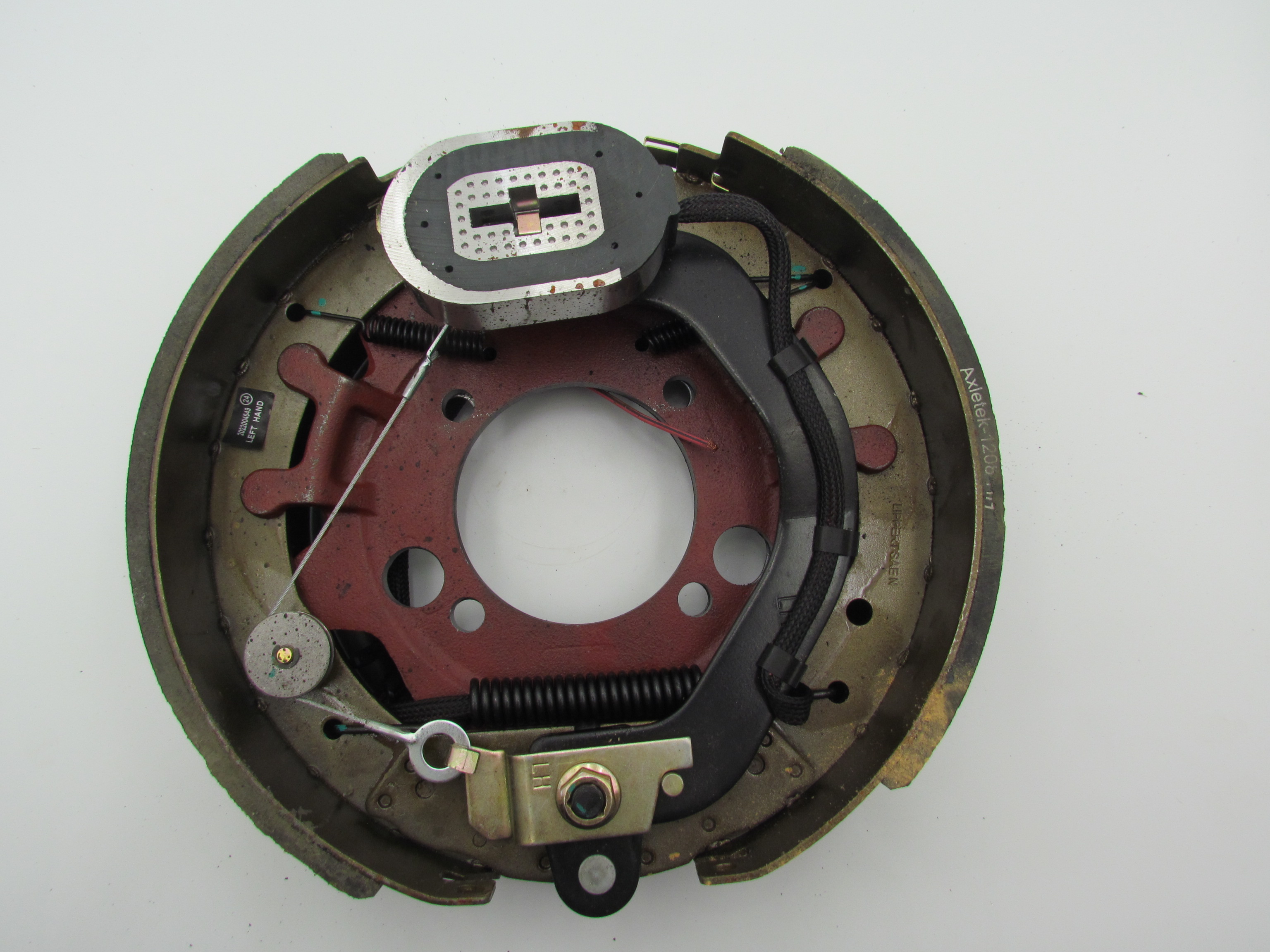 2022004549 - LIPPERT 8k - 12.25 X 3.38" ELECTRIC BRAKE BACKING PLATE LH (156443) - Image 2